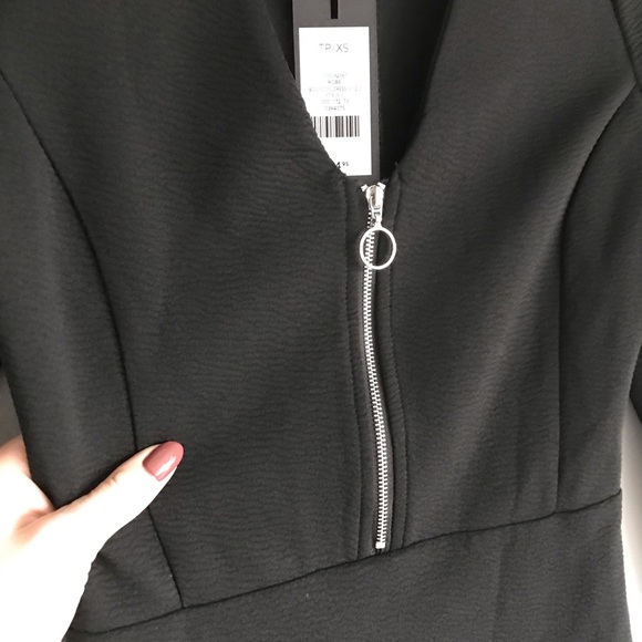 Zippered dress - Picture 2 of 3